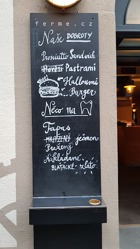 Comentarii opinii despre Fermé