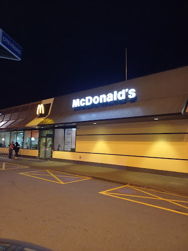 McDonald's - Gastronomie a pohostinství