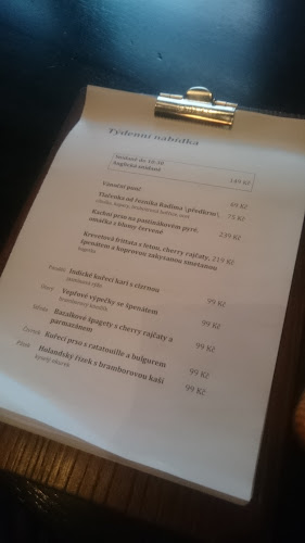 A Café - Gastronomie a pohostinství