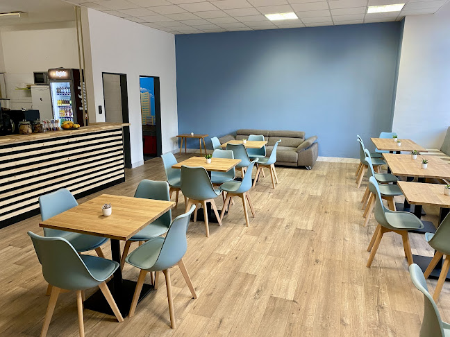 Opinii despre Kafe Špunt în Praha - Gastronomie a pohostinství