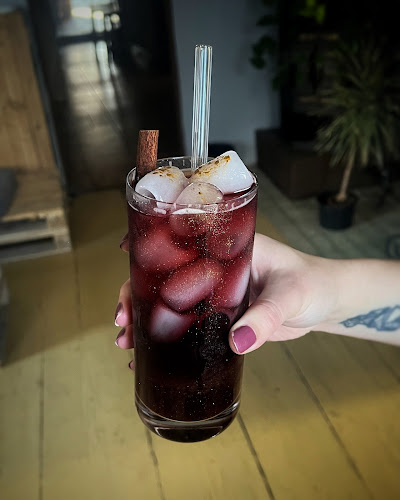 Zatím Nevím - Gastronomie a pohostinství