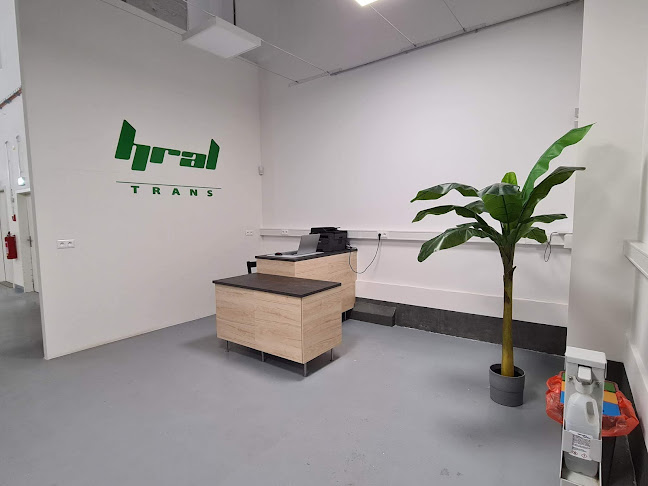 Výdejní místo IKEA Hradec Králové - Gastronomie a pohostinství