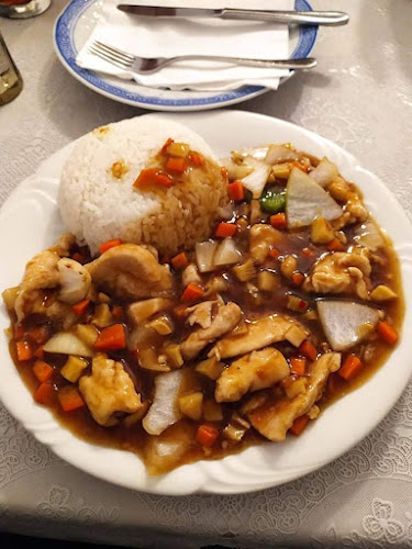 Opinii despre Čínská Restaurace Peking în Litoměřice - Gastronomie a pohostinství