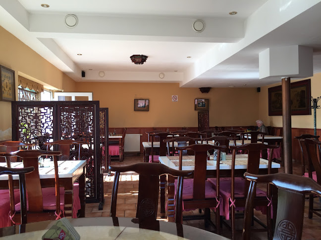 Ru Yang Lou - Gastronomie a pohostinství