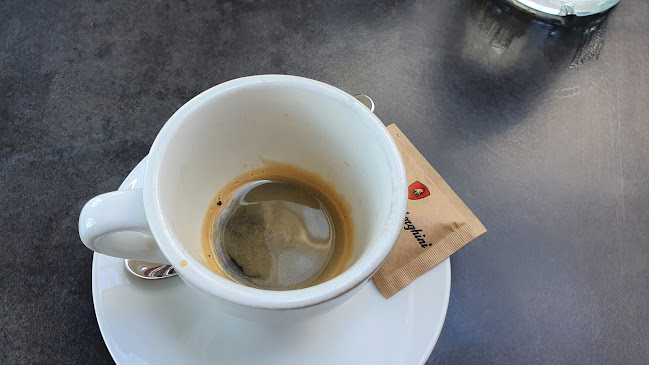 Tančící dům - Ginger & Fred Restaurant