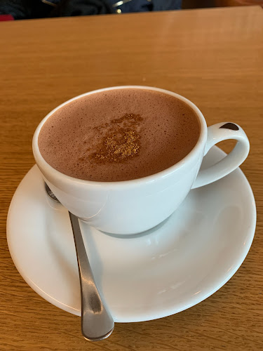 Opinii despre Čokolaterie Vokovice în Praha - Gastronomie a pohostinství