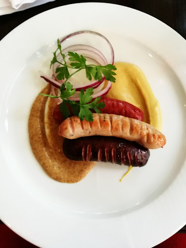 Vratislavova 28/12, 128 00 Praha 2