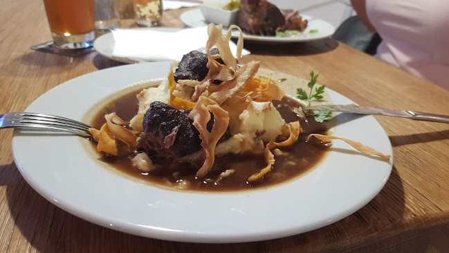 Opinii despre U námořníka Restaurant a penzion în Frýdek-Místek - Gastronomie a pohostinství