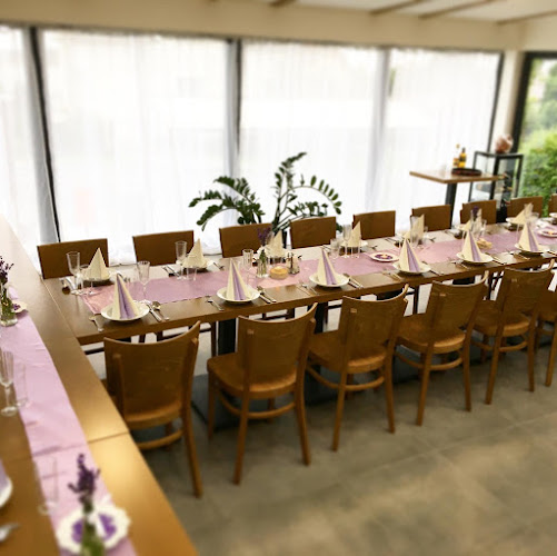 Restaurace a penzion U Hasičů - Gastronomie a pohostinství