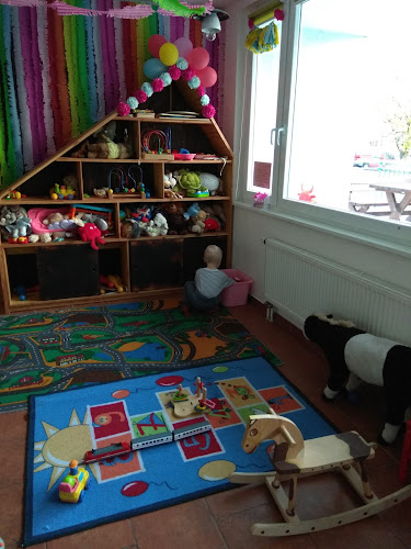 Comentarii opinii despre Komunitní centrum a kavárna MEZI DOMY