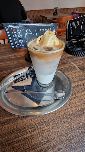 nám. Republiky 3053, 544 01 Dvůr Králové nad Labem 1