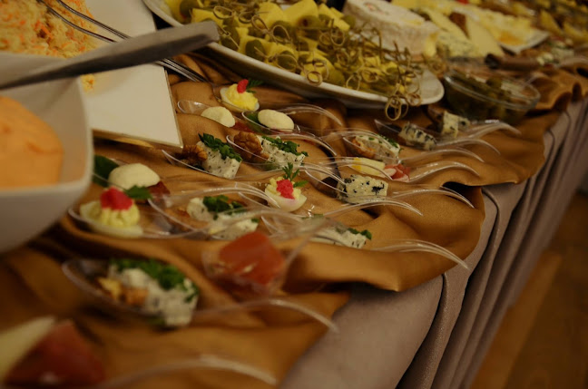 COOL CATERING s.r.o. - Gastronomie a pohostinství