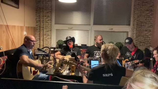 Opinii despre Restaurace u Káči în Most - Gastronomie a pohostinství