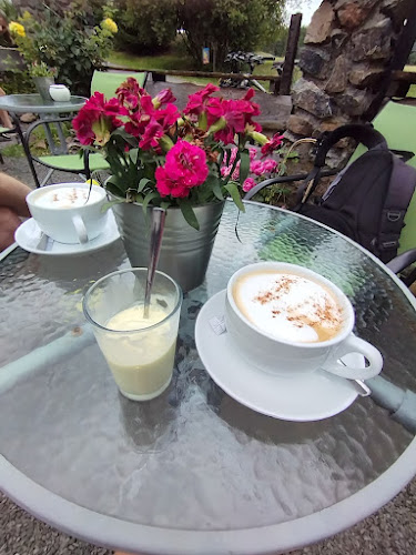 Opinii despre Zavěšená káva Míšov în Míšov - Gastronomie a pohostinství