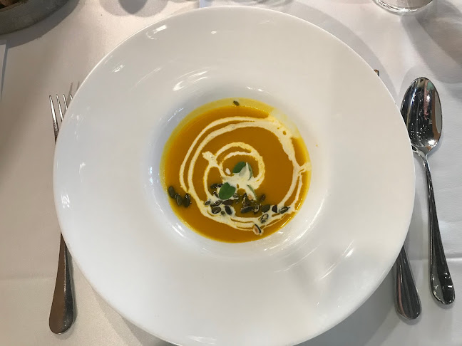 Noem Arch Restaurant