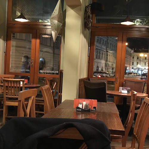 Opinii despre Ristorante Longiano în Nové Město - Gastronomie a pohostinství