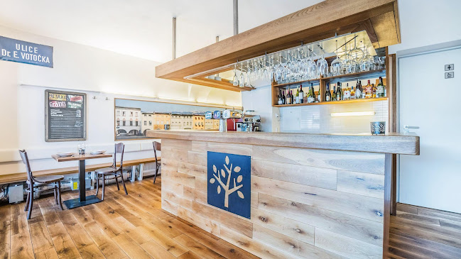 Penzion 14 - restaurace a ubytování - Hostinné - Hradec Králové