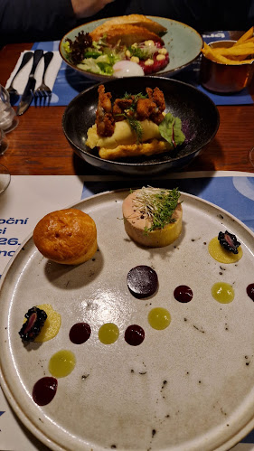 Bruxx - Gastronomie a pohostinství