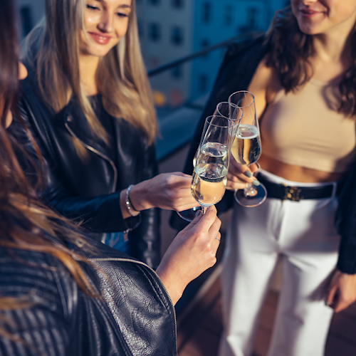 Party24 - NONSTOP ROZVOZ ALKOHOLU Praha - Praha 8