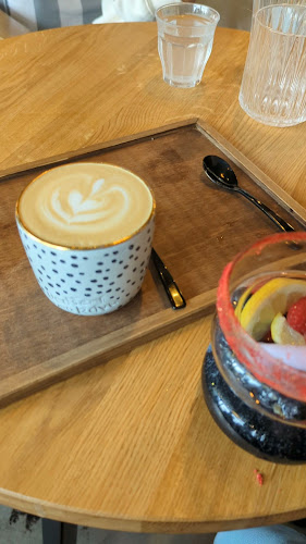 Opinii despre Gabi Café - nadšení pro kávu în Říčany - Gastronomie a pohostinství