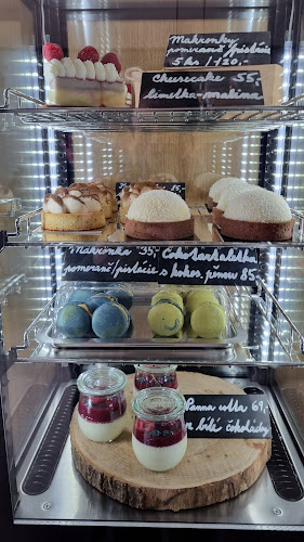 Restaurace a Rozhledna Rumburak Bítov - Gastronomie a pohostinství