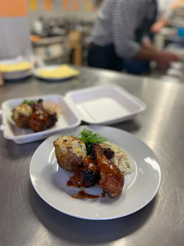 Comentarii opinii despre 100letá Bistro