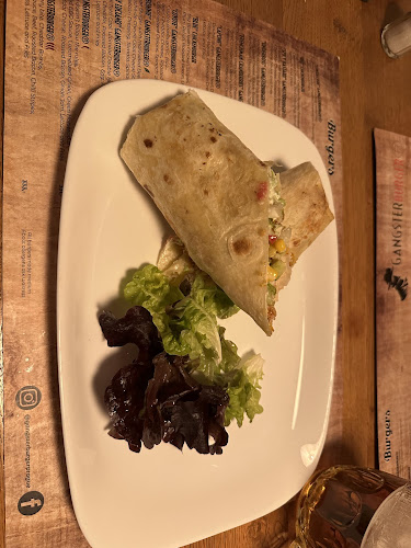 Opinii despre GANGSTERburger în Praha - Gastronomie a pohostinství