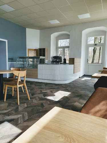 V caffe na zámečku