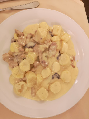 Hradčanské nám. 61/11, 118 00 Praha 1-Hradčany