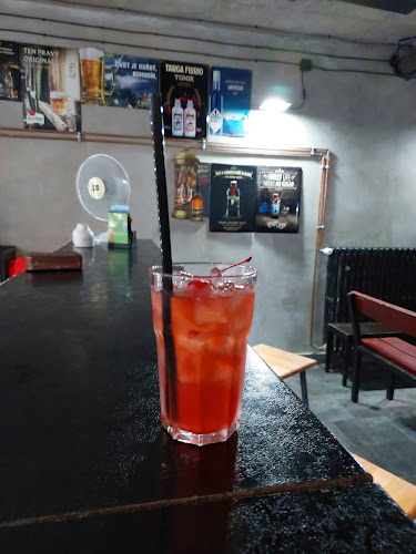 Recharging Bar - Gastronomie a pohostinství