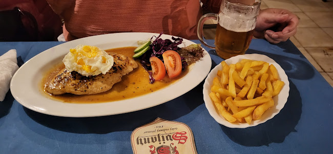 Restaurace a penzion V Ráji