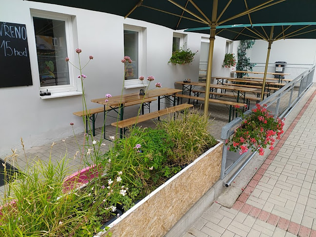 Kavárna K8 - Gastronomie a pohostinství