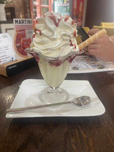 Comentarii opinii despre CAFE AZERET