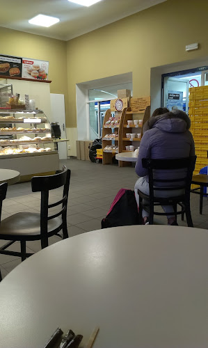 Opinii despre Pekařství Hello! 63092 în Cheb - Gastronomie a pohostinství