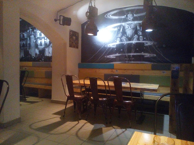 Jateční 498, 170 00 Praha 7-Holešovice