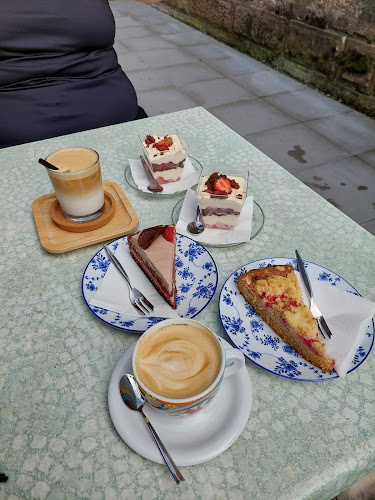 Opinii despre Halka design & cafe în Vrchlabí - Gastronomie a pohostinství