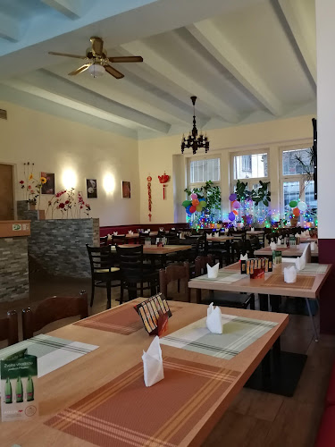 Lucky Cina - Gastronomie a pohostinství