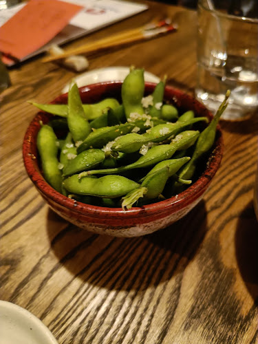 Comentarii opinii despre MANYA Sushi & Sake Izakaya