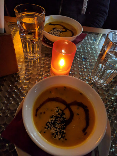 Opinii despre Lehká hlava - vegetariánská restaurace în Staré Město - Gastronomie a pohostinství