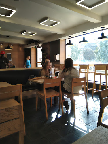 Opinii despre KFC în Praha 6 - Gastronomie a pohostinství