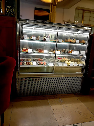 Opinii despre TONY'S CAFE & BAR în Staré Město - Gastronomie a pohostinství