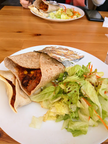 Opinii despre Květ lotosu Opava în Město - Gastronomie a pohostinství