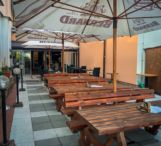 Opinii despre Pizzerie Pod Myší Dírou în Chrudim - Gastronomie a pohostinství