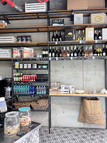 Opinii despre Pekárna Tržiště în Praha - Gastronomie a pohostinství