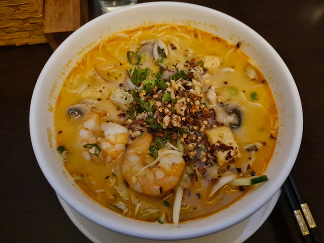 Comentarii opinii despre Emi Restaurant