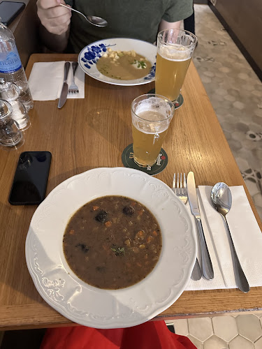 Opinii despre Restaurace Mincovna în Josefov - Gastronomie a pohostinství