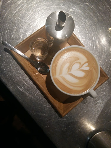 Opinii despre HUGO kavárna în Jablonec nad Nisou - Gastronomie a pohostinství