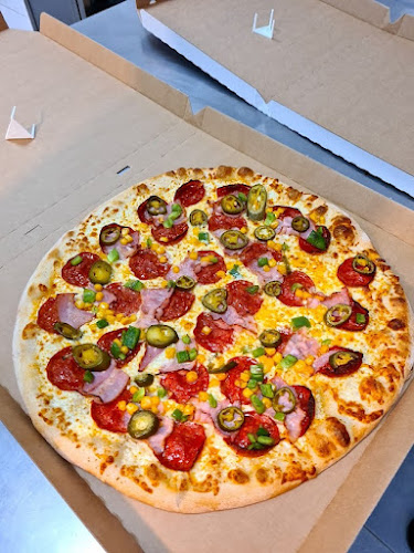 pizza KARAMBA - Gastronomie a pohostinství