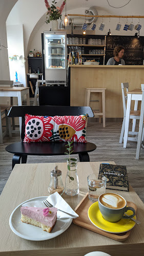 Comentarii opinii despre Chutě zvu tě