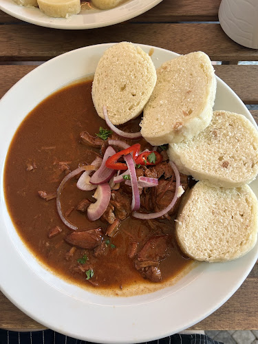 Nicolas bar & restaurant